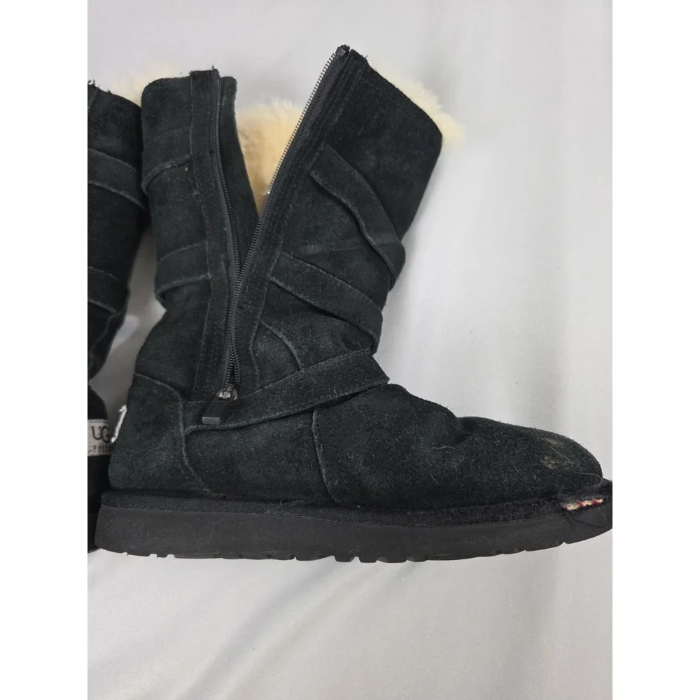 Girls Uggs Australia ~ Maddi Black  Buckle /Zip Boots ~ Big Kids Size 2 EU: 32